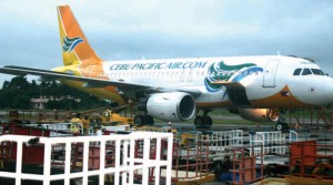 STALLED PLANE, AGAIN. This Cebu Pacific plane got stalled at the runway of the Tagbilaran City Airport last Monday.