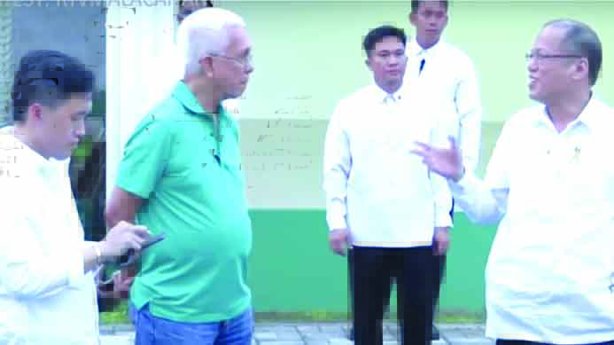 MARIBOJOC MAYOR SECRETARY TO THE CABINET Lenocio "Jun" Evasco, Salvador Medialdea and Bong Go went to the palace to check the location for the incoming president's oath-taking ceremony on June 30.