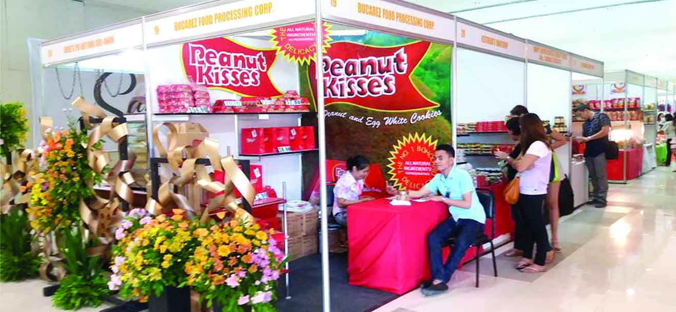 REVENUE GETTERS. The on-going Sandugo Trade Expo at the Island City Mall is sure to generate millions of pesos for the enterprising exhibitors from various parts of the country. The expo will be until Monday under the auspices of the Department of Trade & Industry.