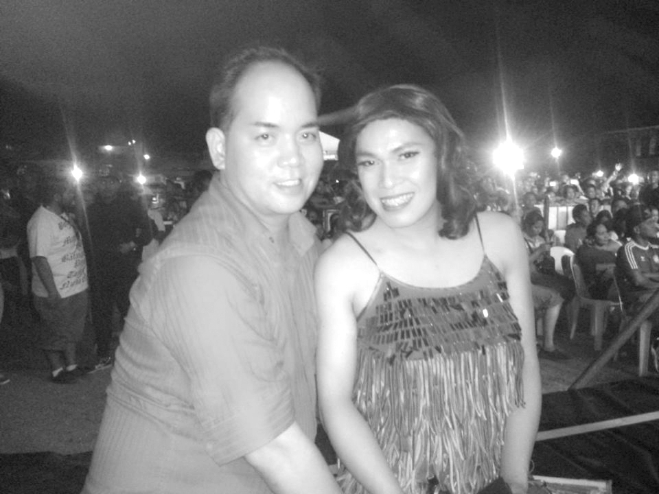 (Right) Inday Rufing (real name: Rizalino Torralba) with Boholâ€™s famous hairdresser and make-up artist Tracy Remolador Torres (who protested he is not using a stage name). Contributed Photo